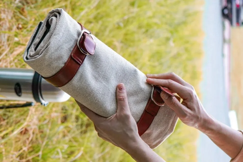 rollup picnic blanket